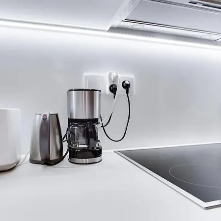 Modern Loft Studio At Center Prg