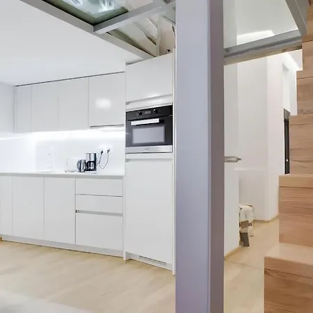 Modern Loft Studio At Center Prg Appartement *